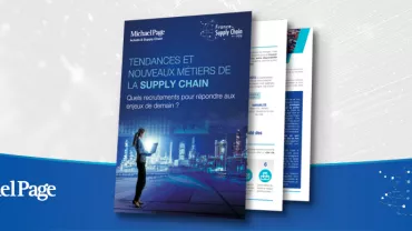 Couverture d'un rapport sur la chaîne d'approvisionnement avec skyline en arrière-plan.