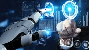 Un robot et une main humaine interagissent avec des interfaces numériques futuristes.
