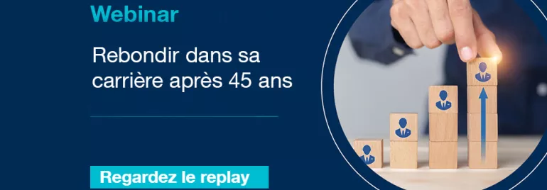 Webinar sur la carrière après 45 ans, image de blocs empilés.