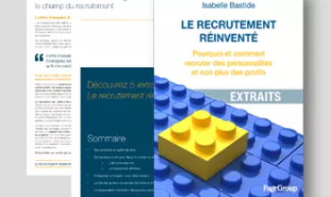Couverture bleue avec bloc Lego jaune pour un livre sur le recrutement.