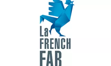 Logo bleu d'un coq avec le texte 'La French Fab'.