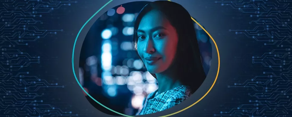 Personne regardant la caméra, arrière-plan flou et luminescent.